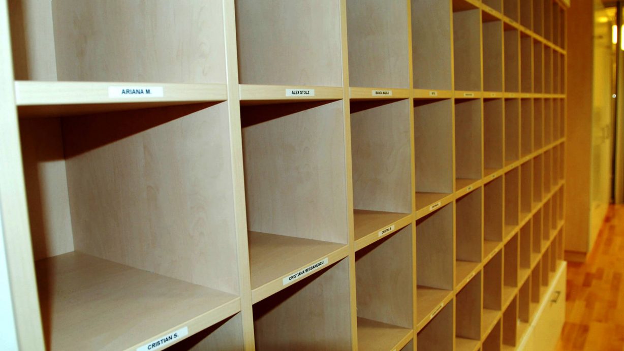 Office-sediu Ikea 00010