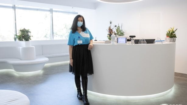 clinica embryos mobilier corian (7)