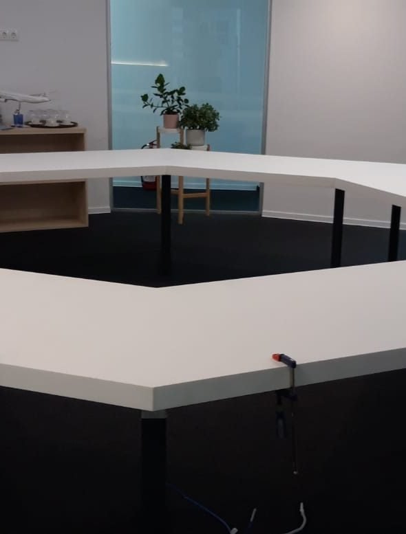 masa consiliu corian (2)