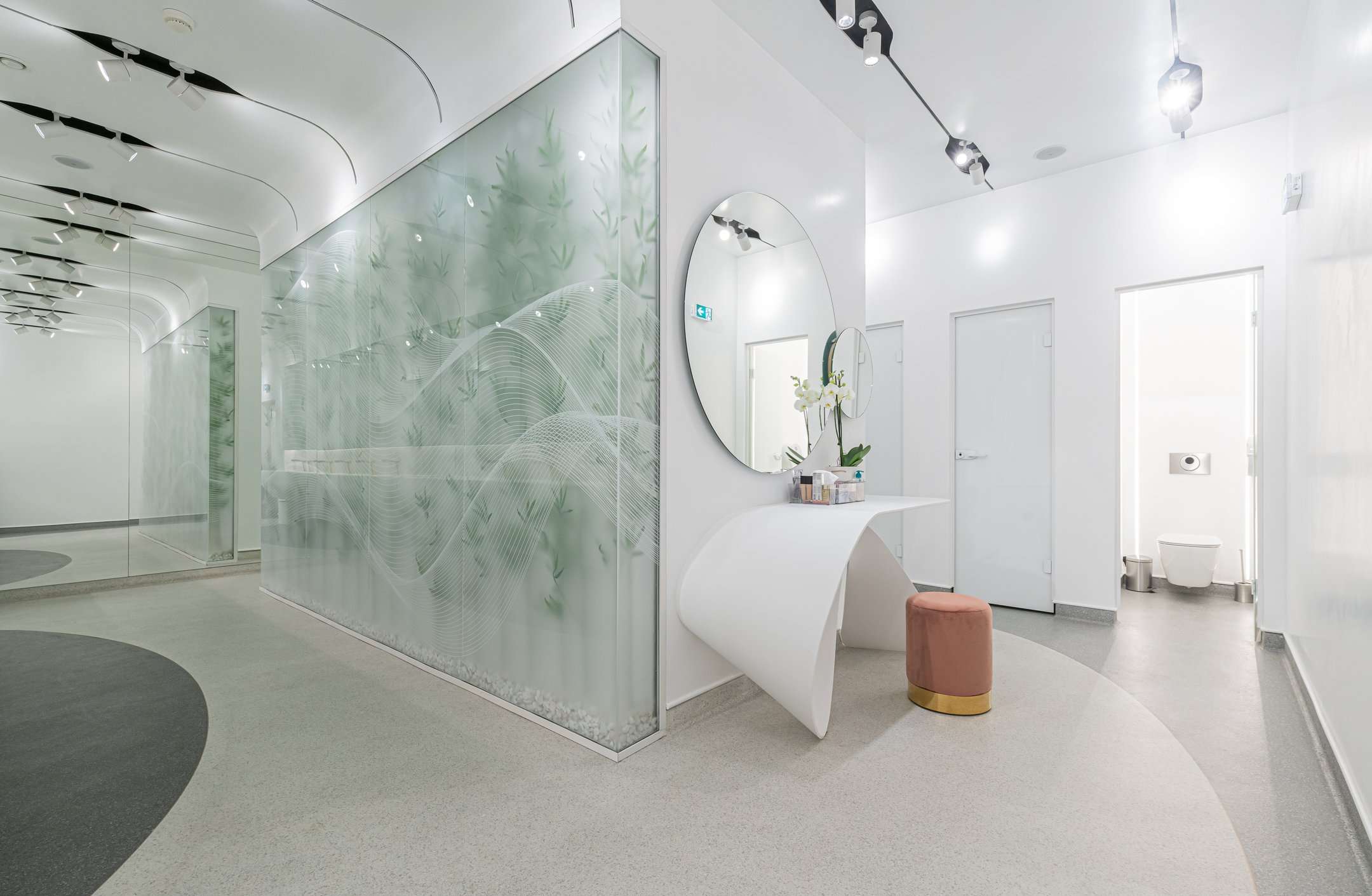 mobilier baie din corian make up machiaj office 2